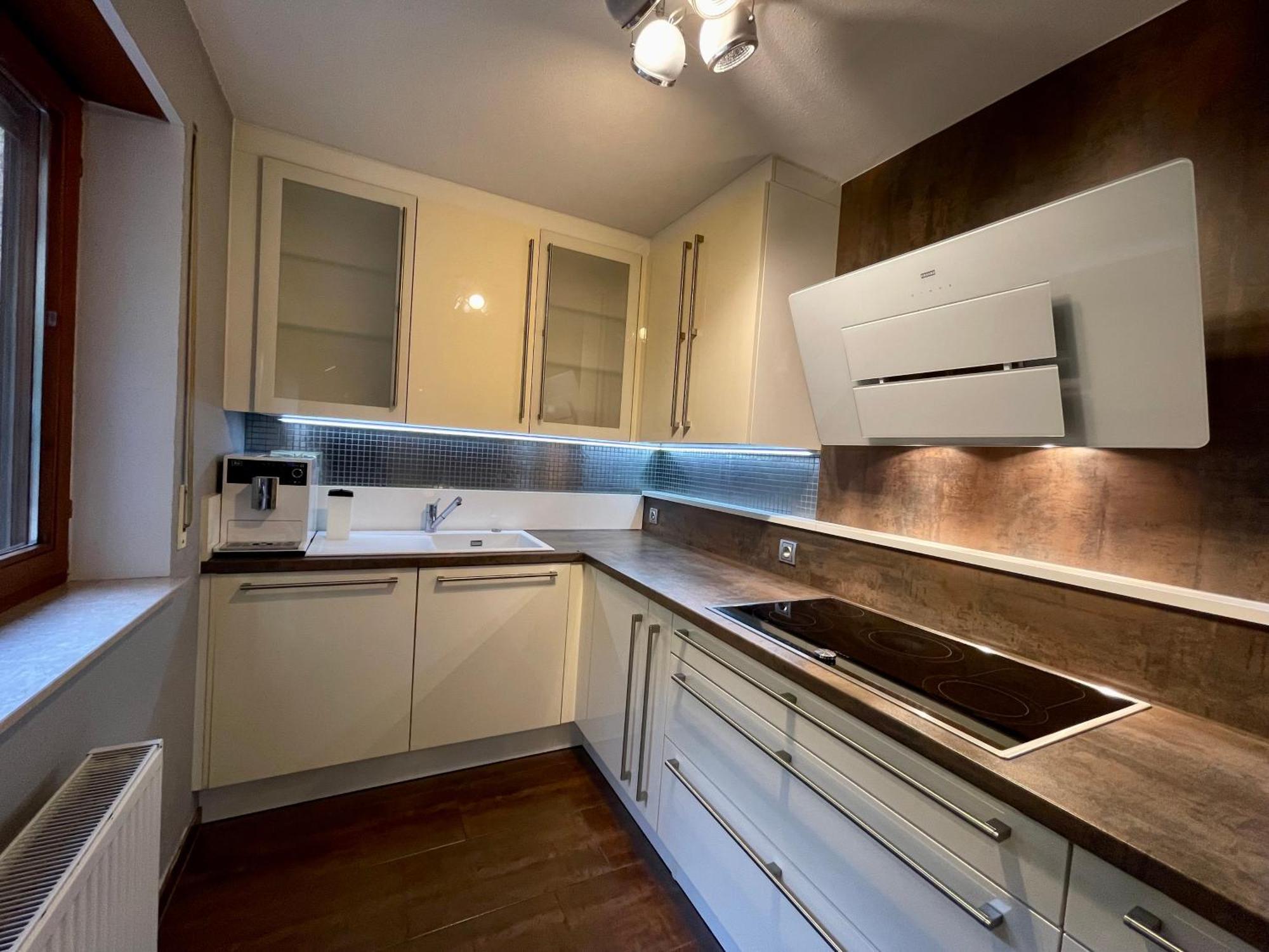 Wunderschoenes 2 Zimmer Apartment Zentrum Goldstadt Pforzheim Exteriér fotografie