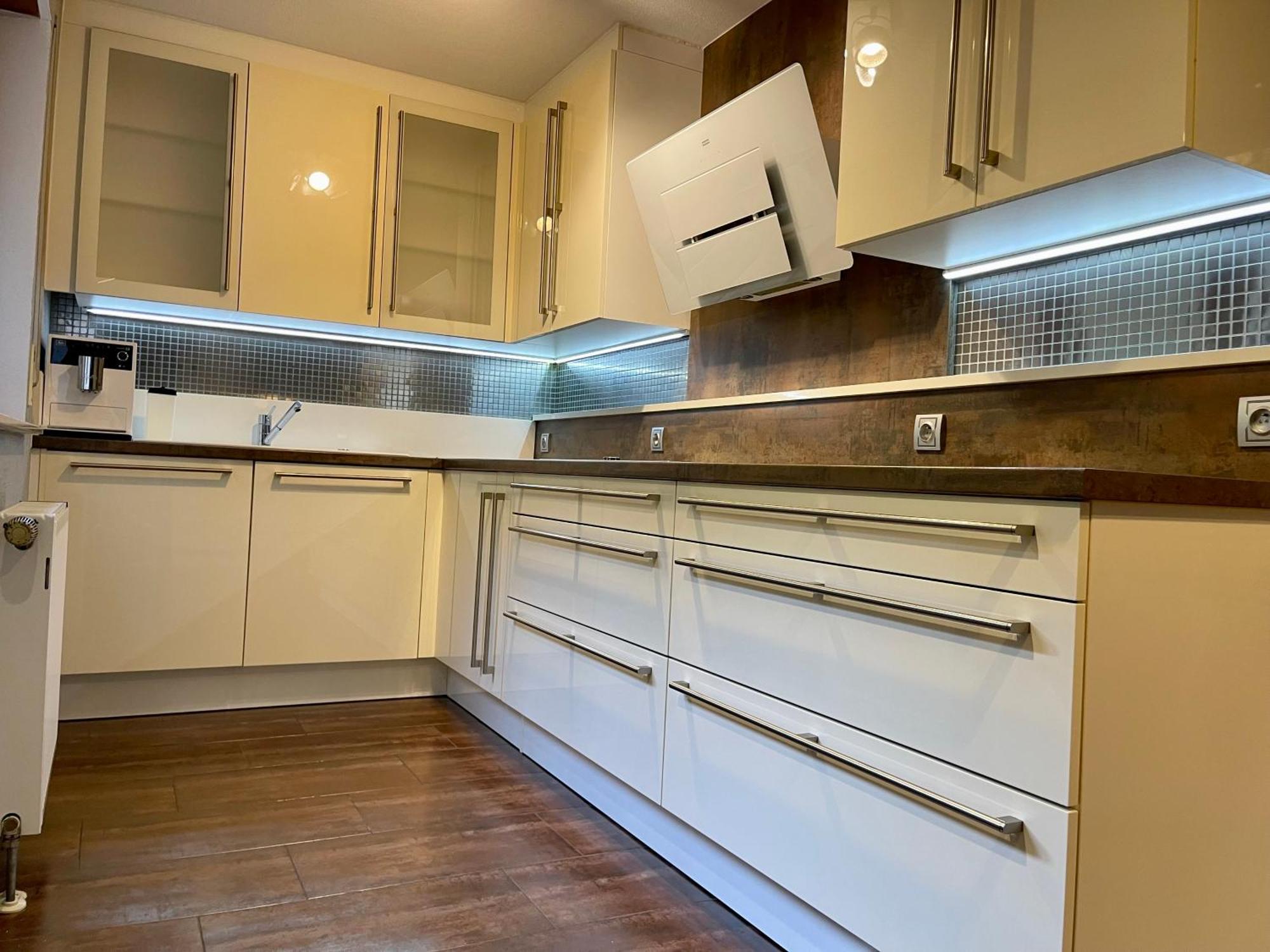 Wunderschoenes 2 Zimmer Apartment Zentrum Goldstadt Pforzheim Exteriér fotografie