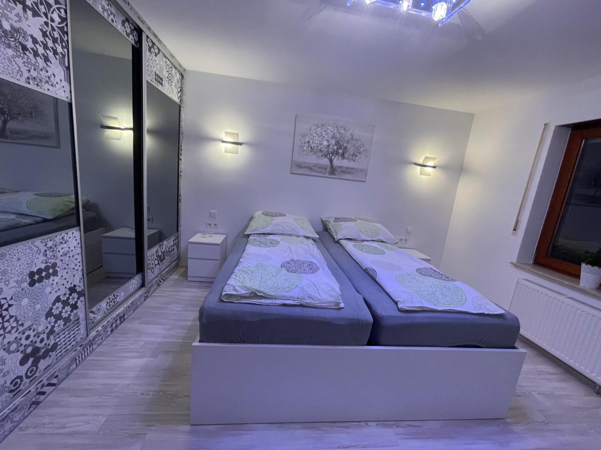 Wunderschoenes 2 Zimmer Apartment Zentrum Goldstadt Pforzheim Exteriér fotografie