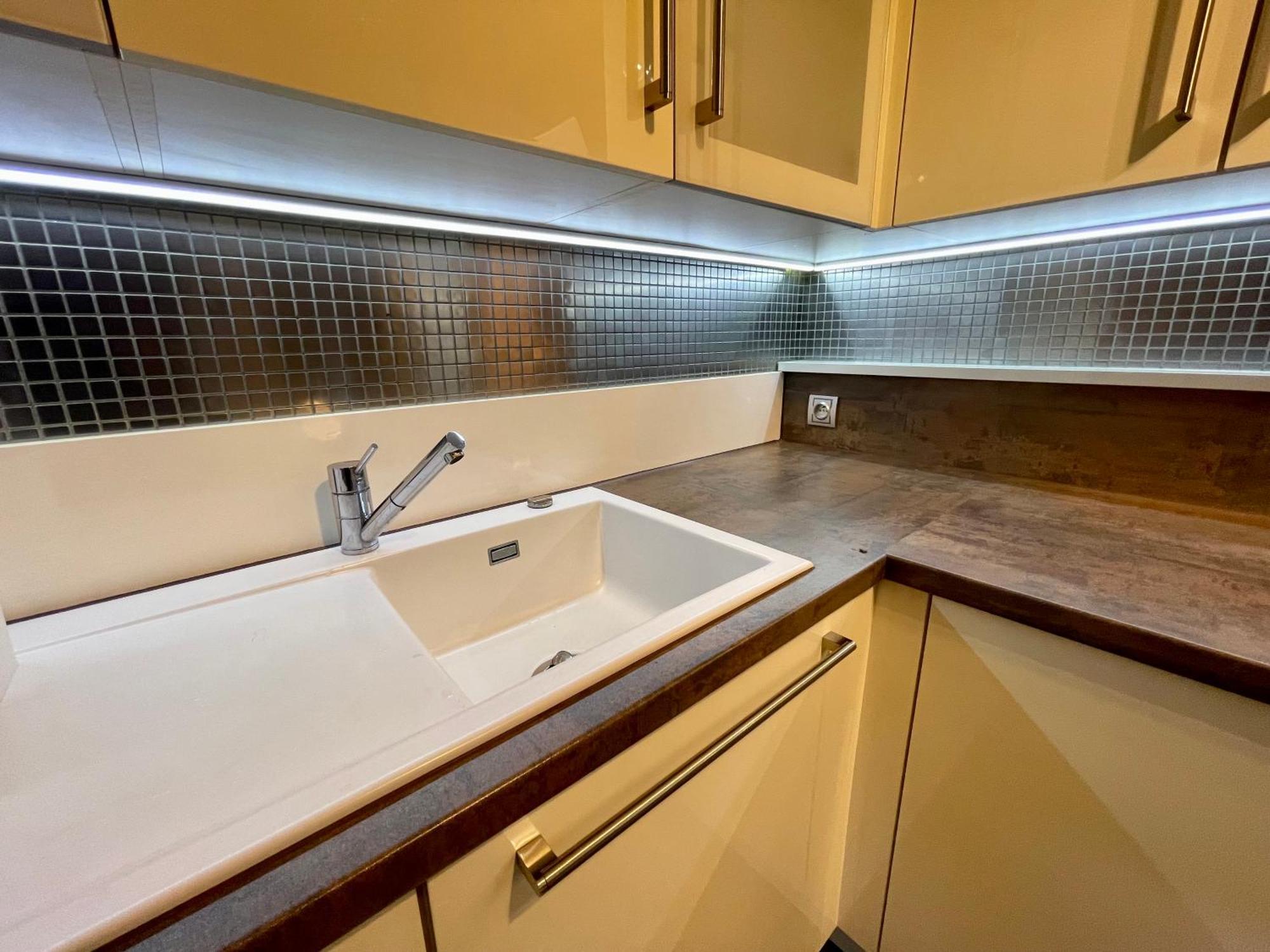 Wunderschoenes 2 Zimmer Apartment Zentrum Goldstadt Pforzheim Exteriér fotografie